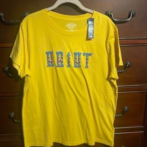 ARIAT WOMEN’s NWT real kinship TEE Large spicy mustard RELAXED FIT NEW